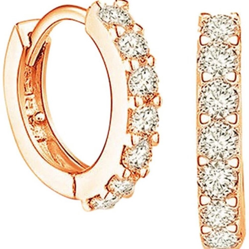 ⭐️ Gold 925 SS Mini Hoops ⭐️ - Picture 1 of 2